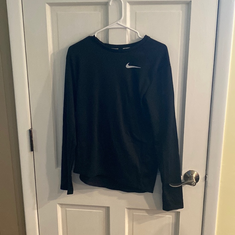 Nike men’s black long sleeve dri-fit shirt